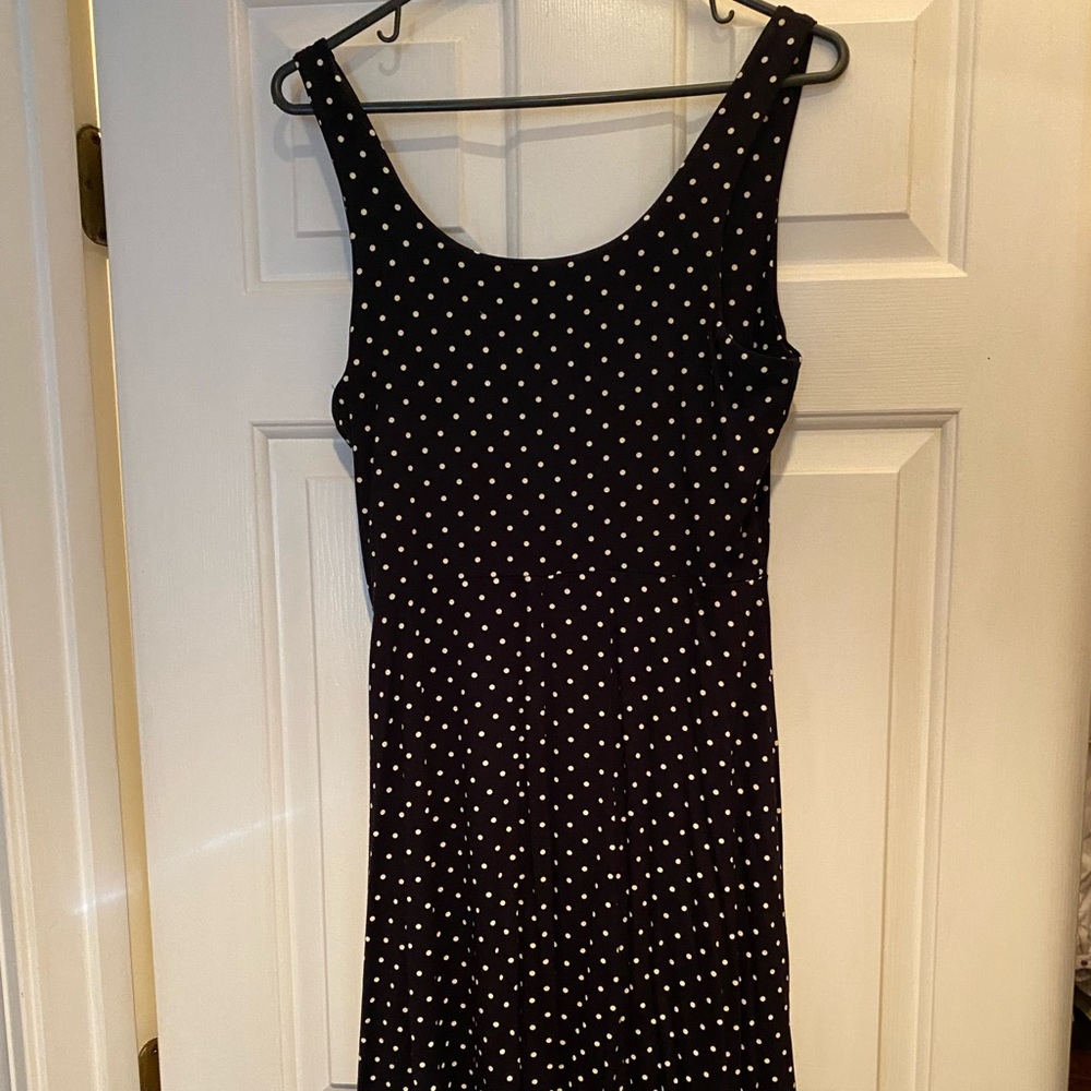 Old Navy size M black and white dress